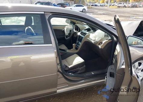 2012 Chevrolet Malibu Ls z USA, uszkodzony, nr VIN 1G1ZB5E01CF164522